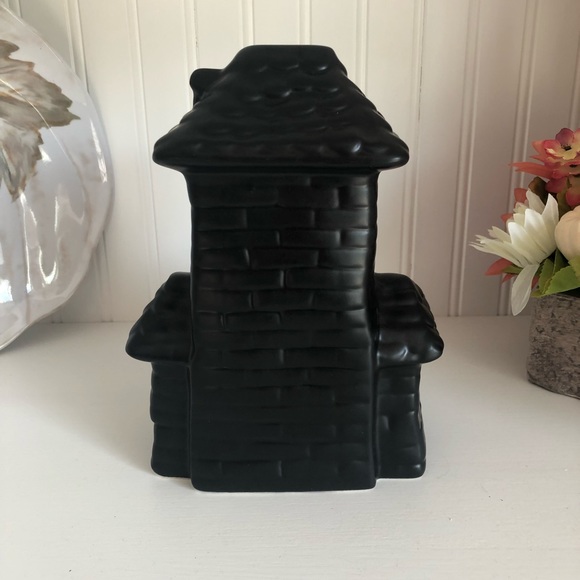 HALLOWEEN Rae Dunn Ceramic Haunted House - Picture 3 of 4